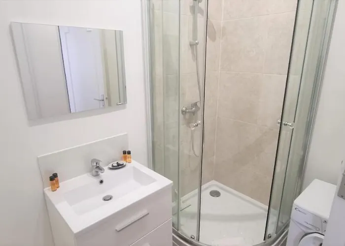 Little - Benoit דירה *