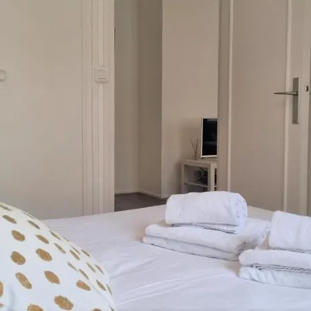 アパート Little - Benoit